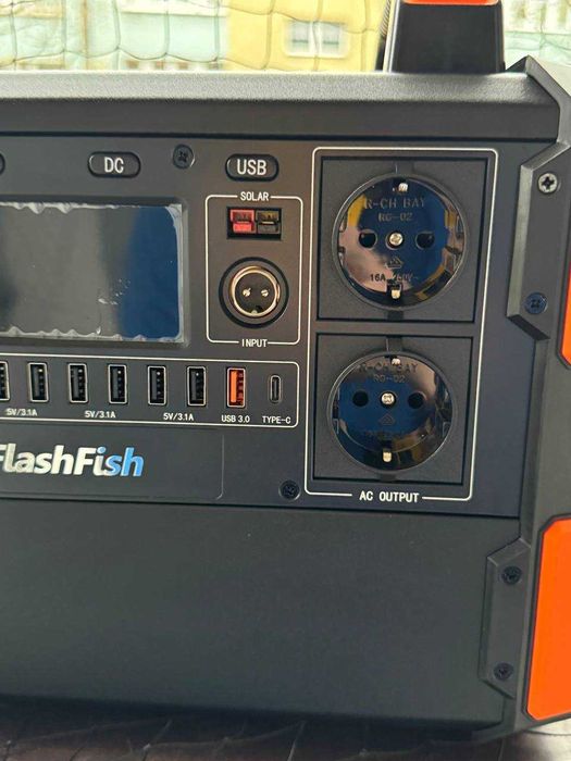 Зарядна станція FlashFish F132 1048Wh 352800mAh /3.2V Lifepo4 є ОПТ