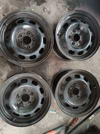 Sprzedam felgi stalowe r16 do BMW 5x120 r16