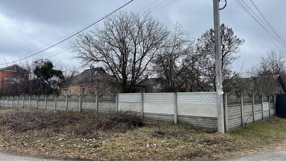 Будиночок в Мила прямо по трасі 22 сотки