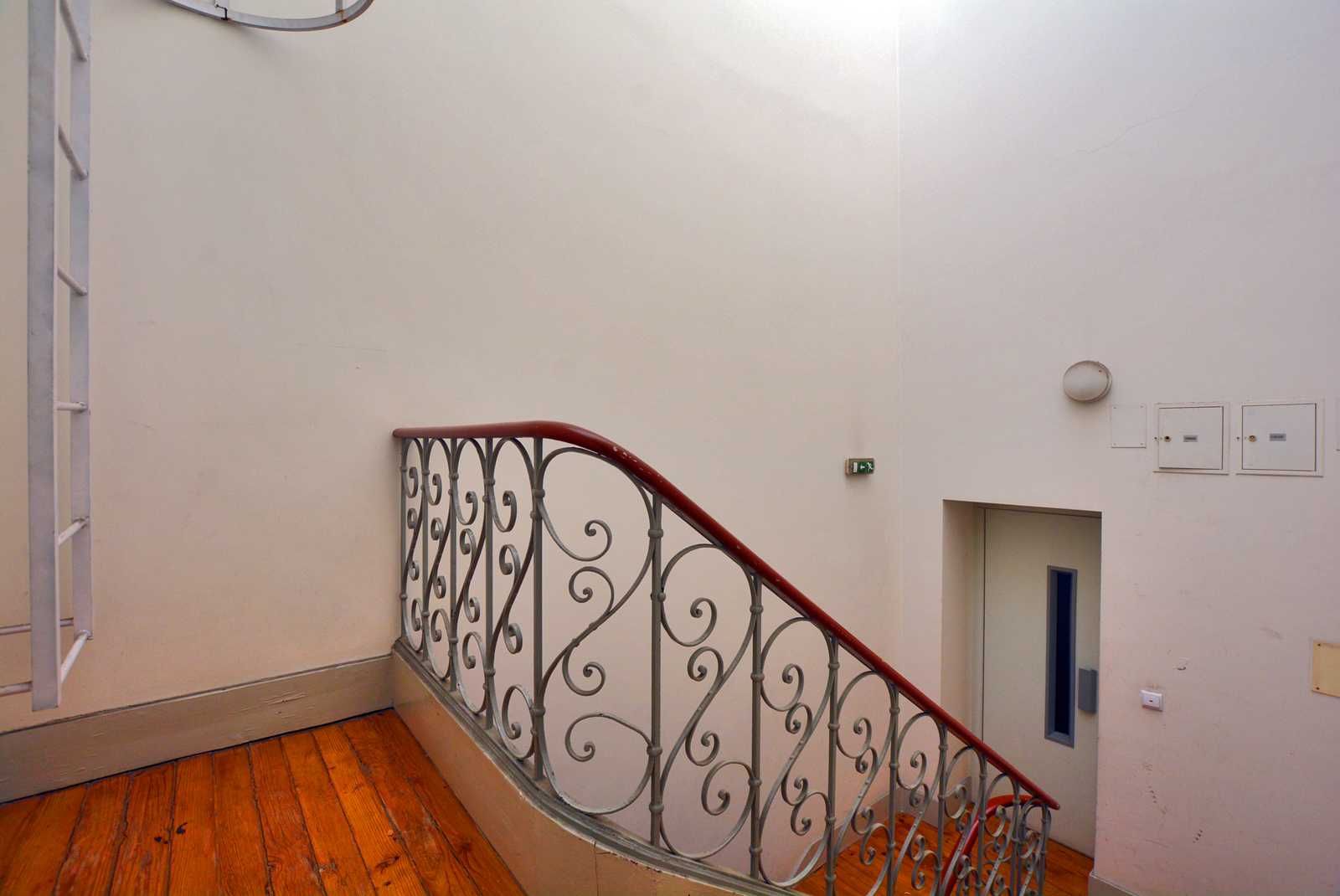 Quarto com varanda - centro de Lisboa