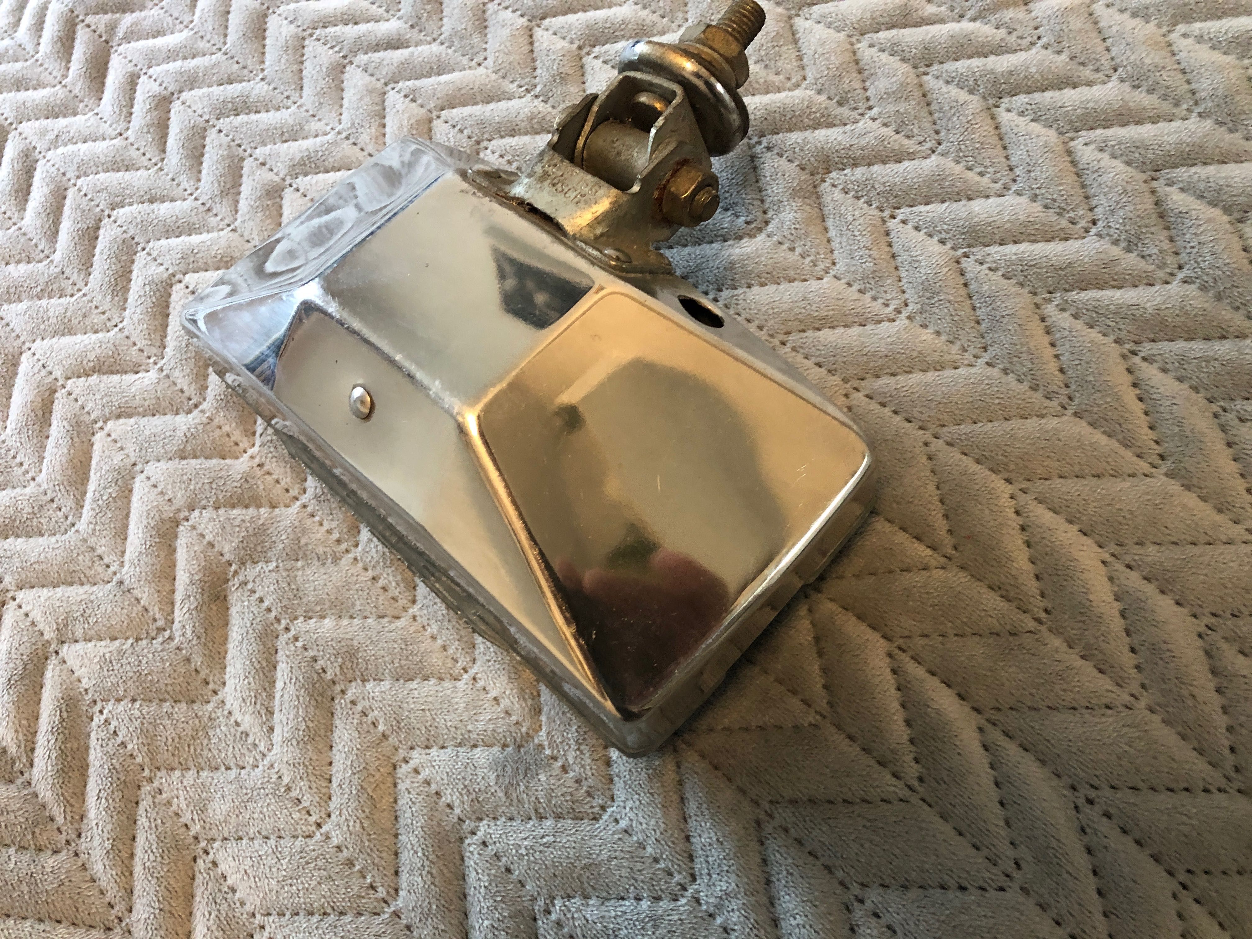 Lampa halogenowa Bosch LE17 13G