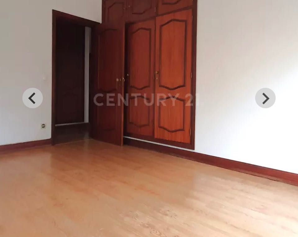 Vende se T3 em Anadia, em pleno coração da Bairrada.