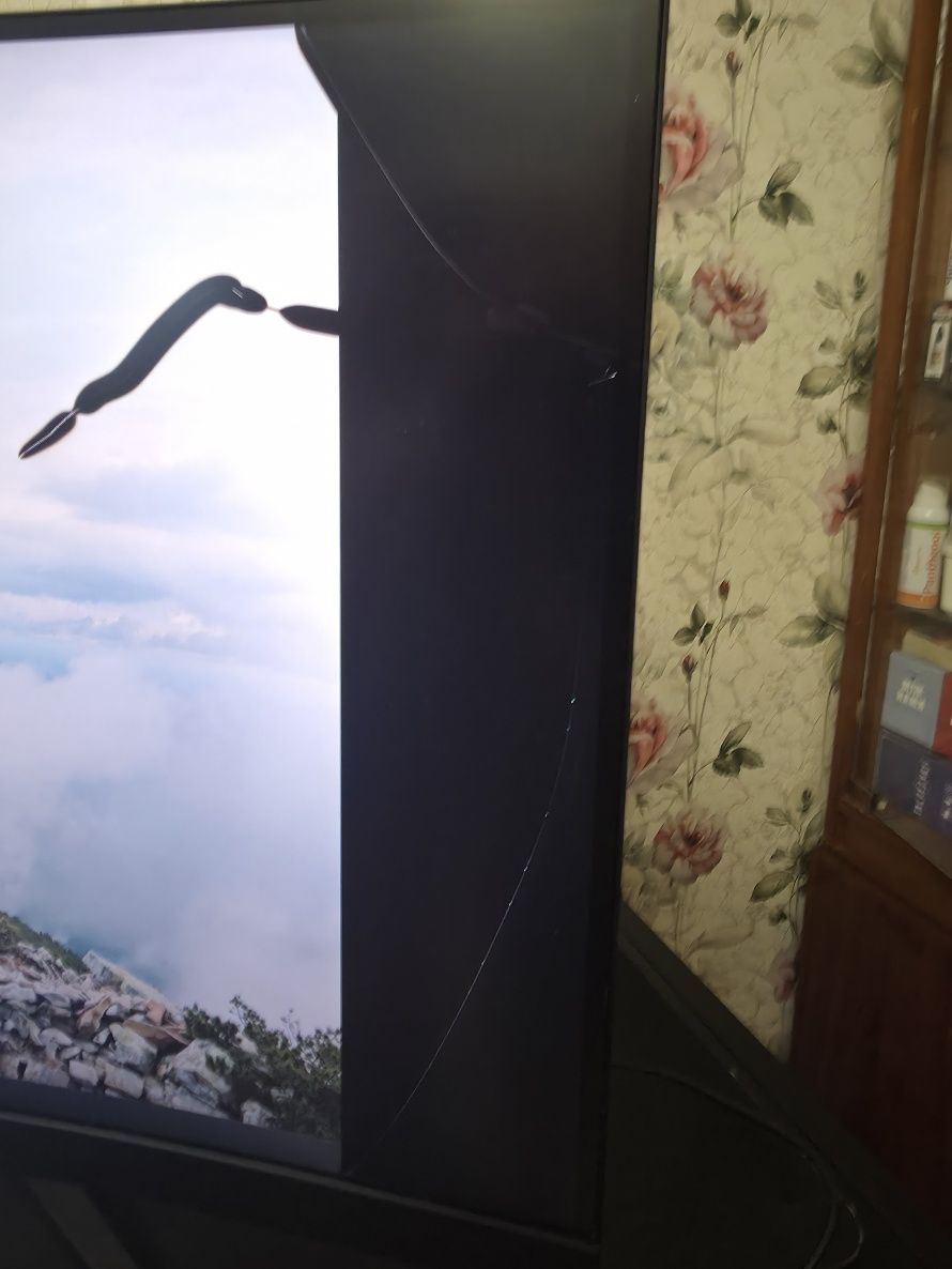 Монітор 27" MSI Optix G27CQ4 E2 -- QHD VA Curved / 170Hz / 8-Bit + FRC