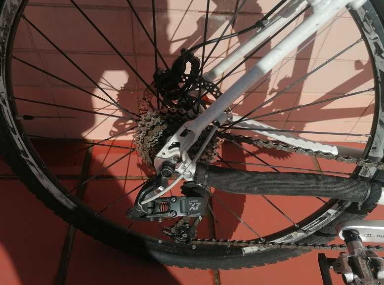 Vendo bicicleta RCZ btt