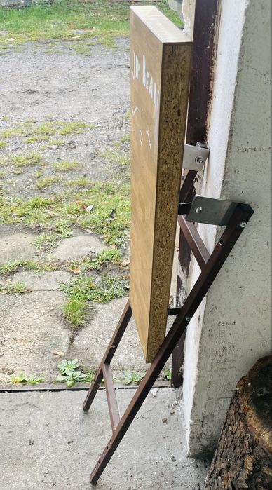 Stojak, wieszak , uchwyt na silnik zaburtowy