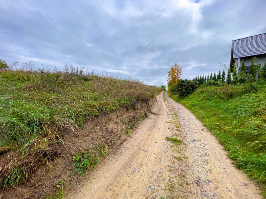 Działki w spokojnej okolicy Trzcianki – 1175 i 1320 m², media w drodze