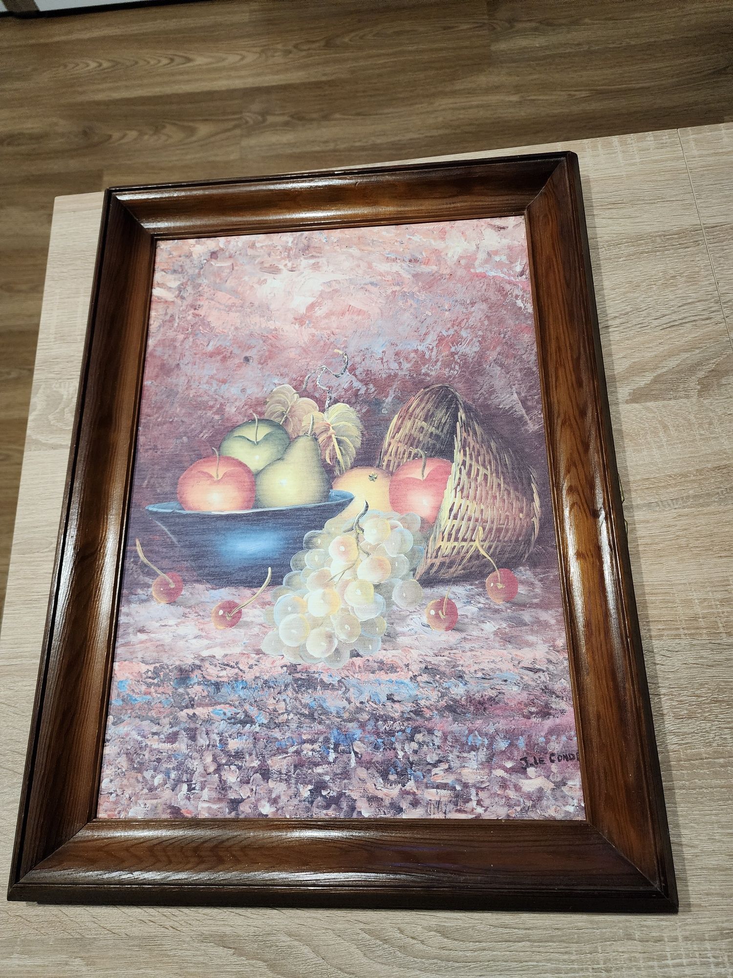 Duży obraz w drewnianej ramię