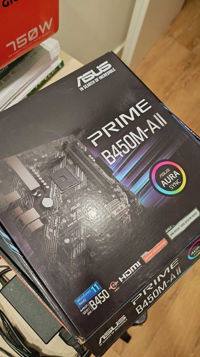 Asus b450M-A 2 / 2 X Ram Kingston 16GB 3200 / Ryzen5 2400g