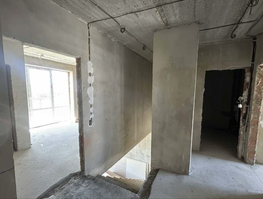 Таунхаус з Частковим РЕМОНТОМу Вовчинцях в котеджному містечку