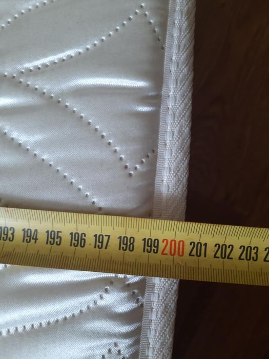 Продам матрац каркасний  б/у,