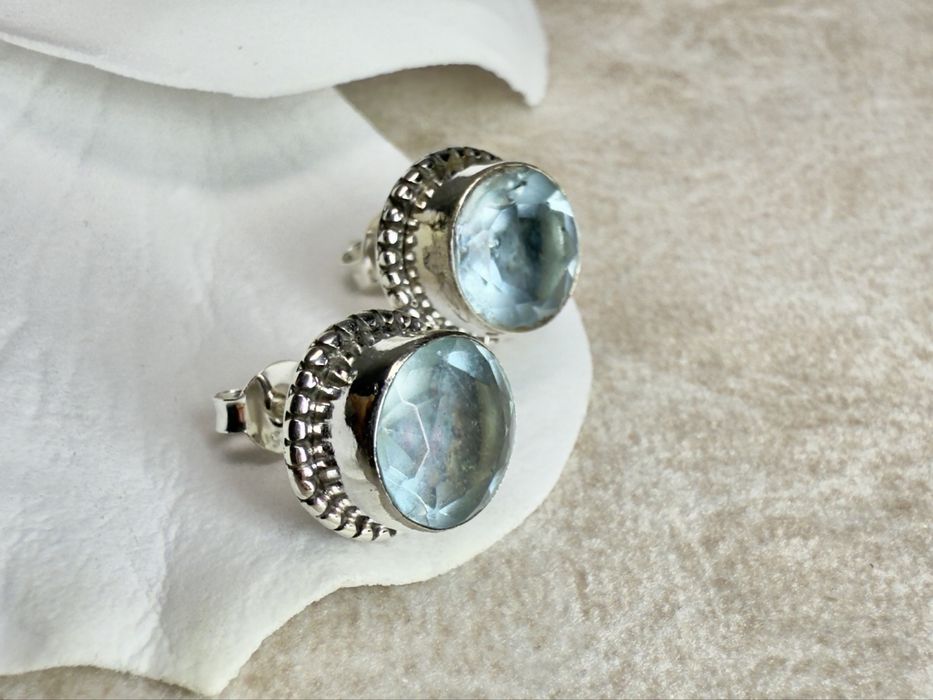 Сріьні пусети 925-ї проби з топазами