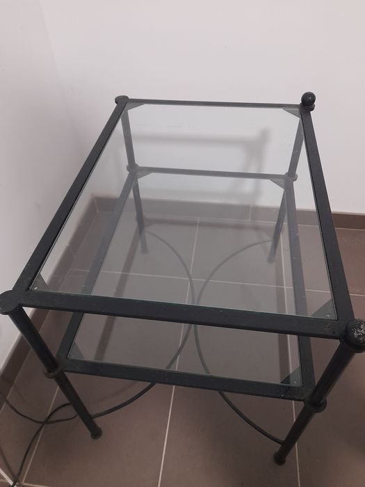 Mesa de apoio/ Mesa cabeceira em ferro forjado