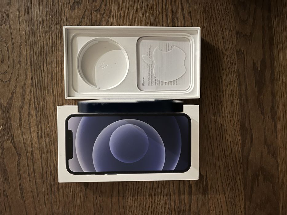 IPhone 12, 64GB; niebieski; bateria 81%