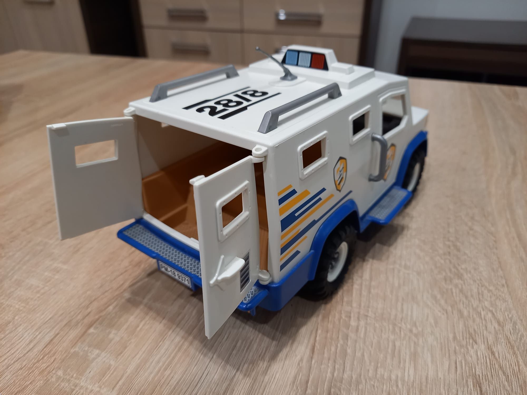Zabawki Playmobil Śmieciarka Transporter i Pogotowie