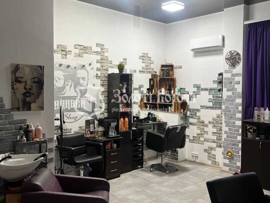 Комерційне приміщення, 3к. Гарний стан. Сосновий мікрорайон, Обухів