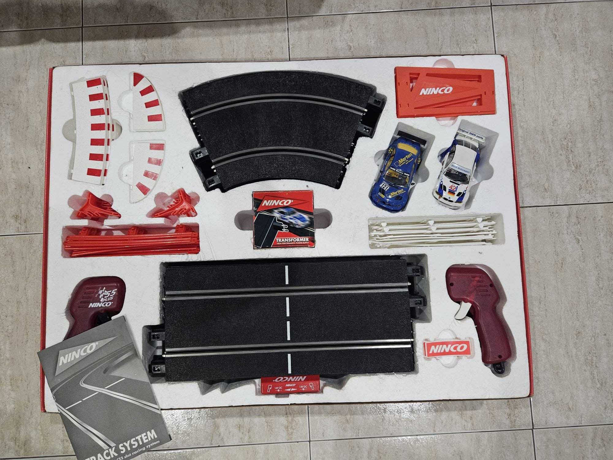 Pista Slot Ninco M3 Racing 1/32 + carros Fly Racing Porsche GT1