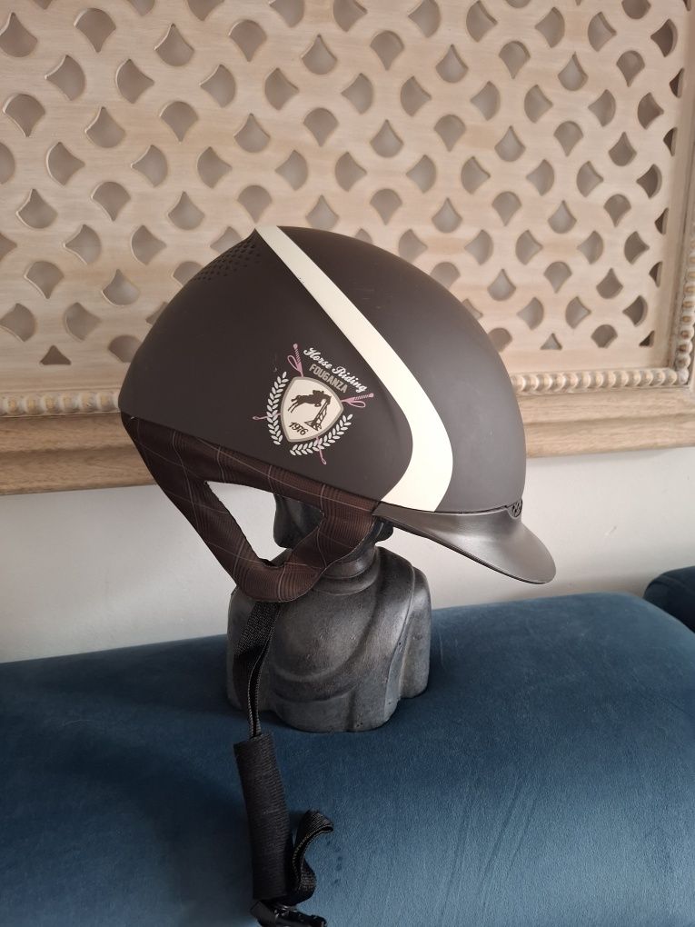 Toczek kask jeździecki Fouganza