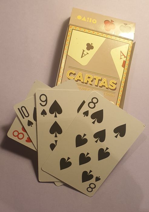 Baralho  de cartas