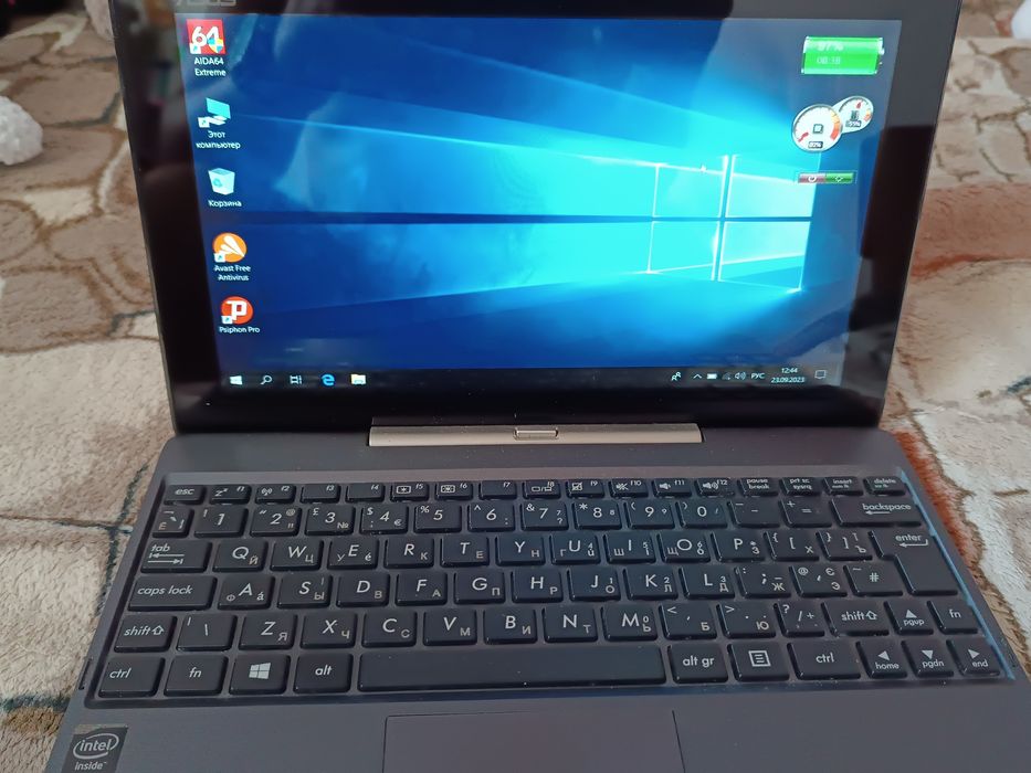 Ноутбук трансформер 10* Asus t100ta 4 ядра 500 Гб