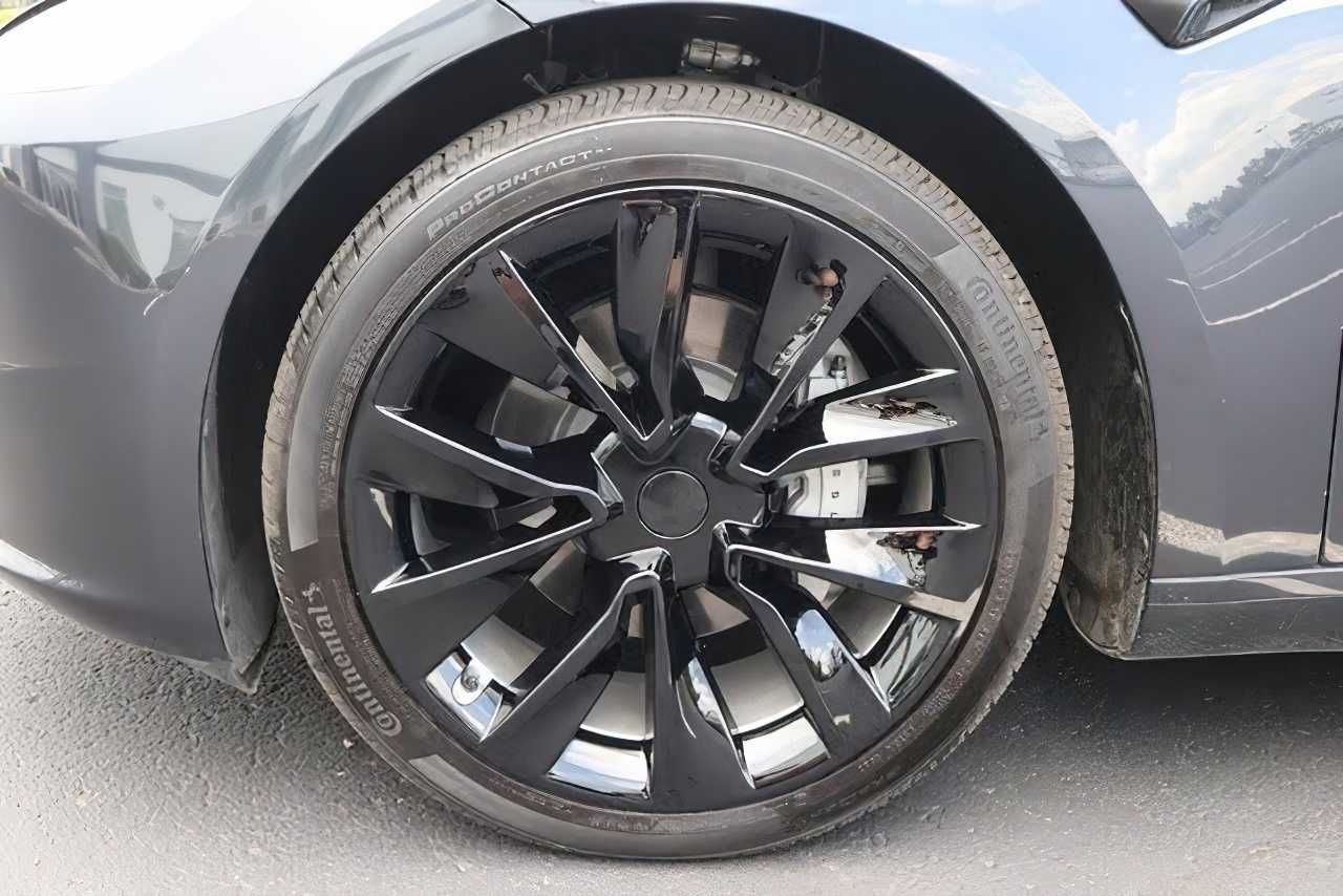 Tesla Model 3 Long Range 2024