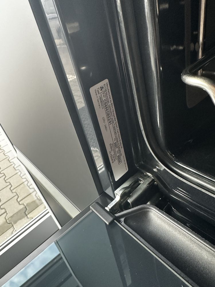 Piekarnik z parowarem Siemens iQ700 CS656GBS2