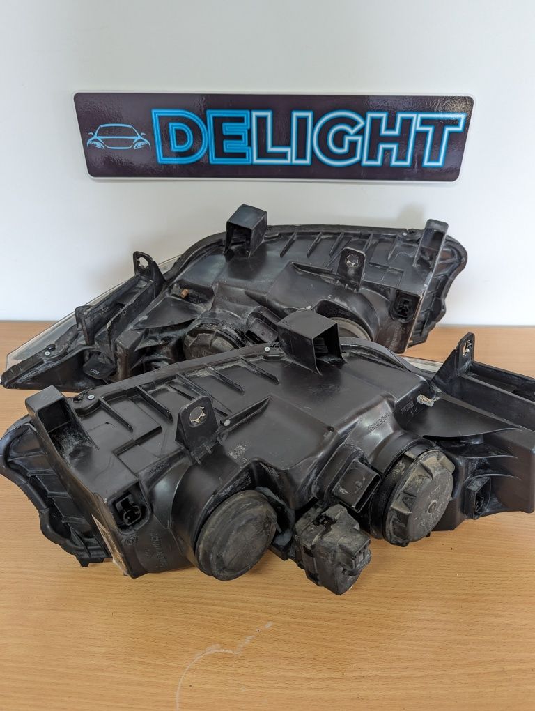 Renault Megane 2 Дорест  2003-2008 Фари BI-LED, Підсвітка