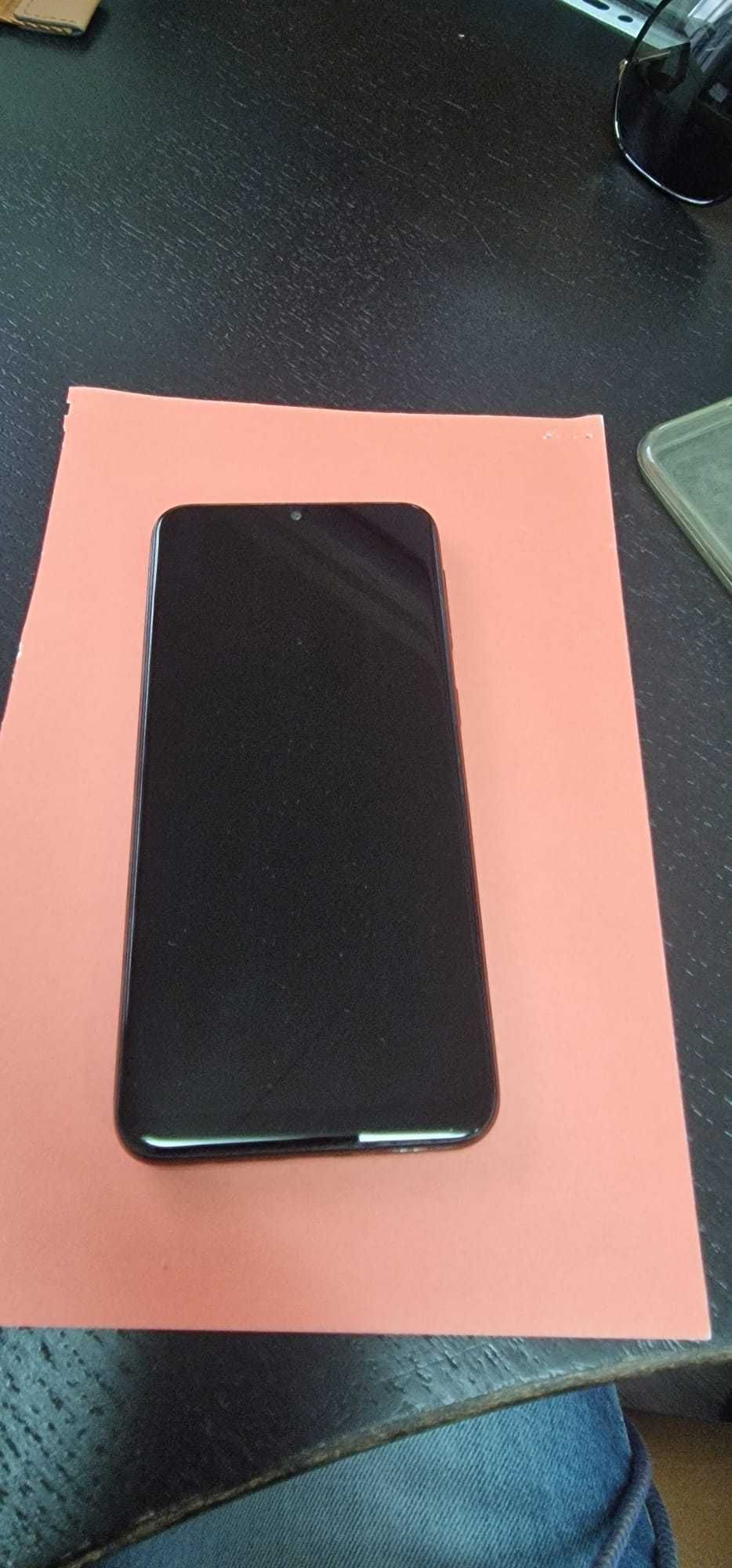 Samsung Galaxy A20e - estado irrepreensível, sem riscos nem mossas