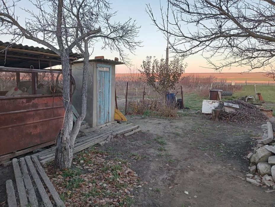 Продам дом ,по вопросам звоните