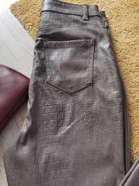 Spodnie skórzane z cudnym wzorem, wysoki stan, rozmiar 38