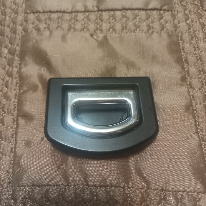 Строповочная проушина крепления багажа/груза VAG.