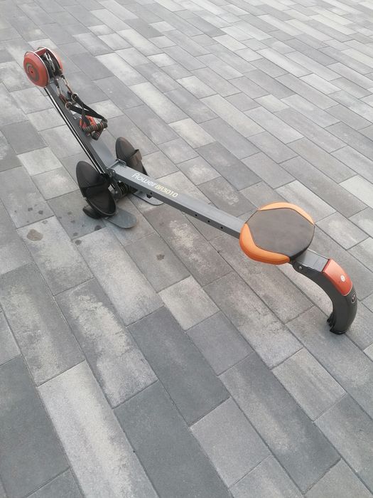 Wioślarz Body Sculpture Rower BR3010