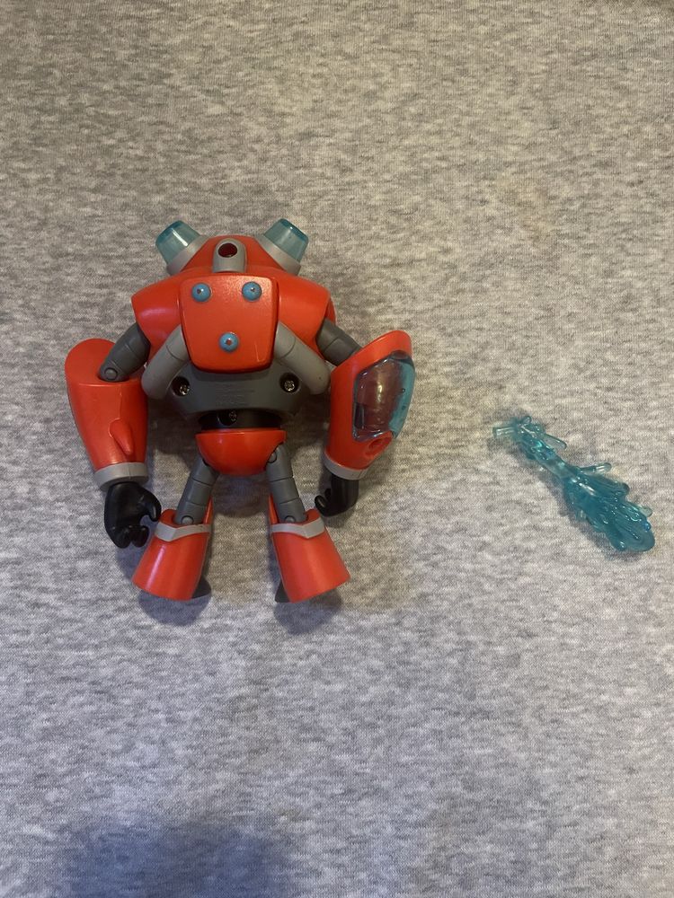 Figurka Ben 10 Overflow