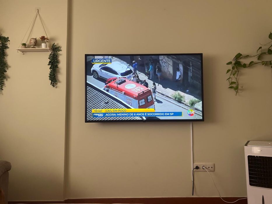 TV  UHD da marca LG 55”