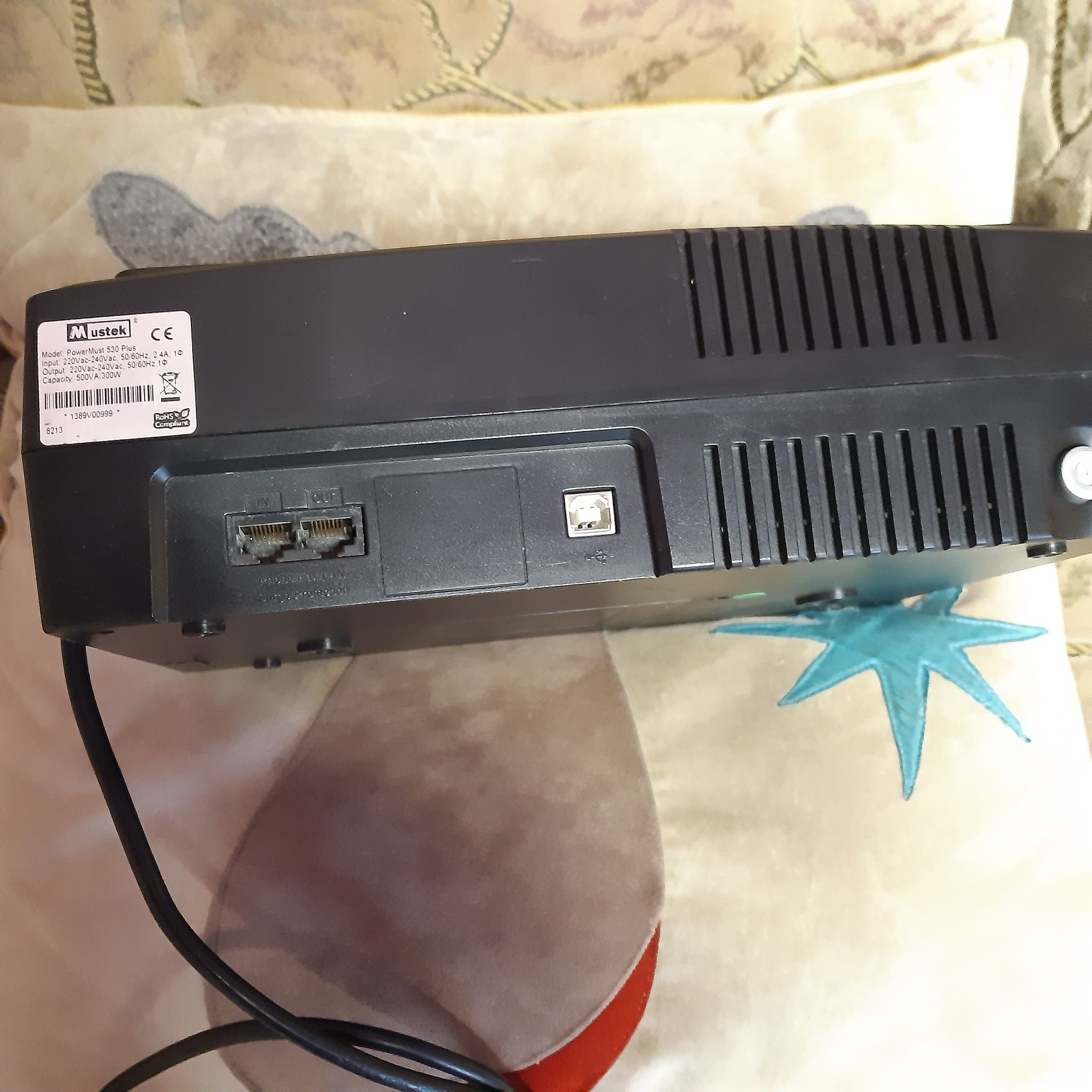 Продаю,Безперебойник,-MUSTEK  PWER/must 530 plus на 4 выхода рабочий