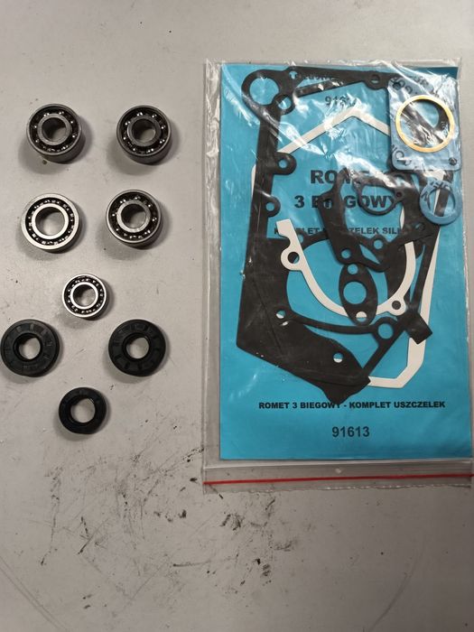 Łożyska + simmeringi + uszczelki klingieryt Romet 3b silnik 019