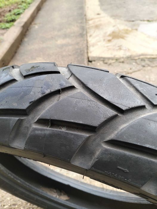 Pneu Michelin 130/80r17