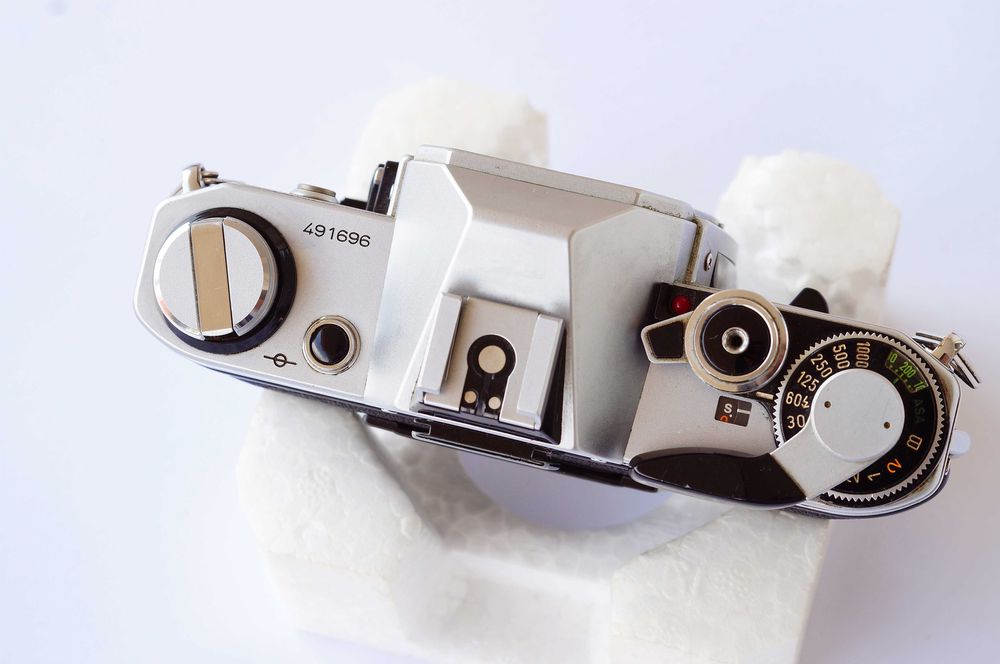 Aparat Canon AE-1 sprawny ładny