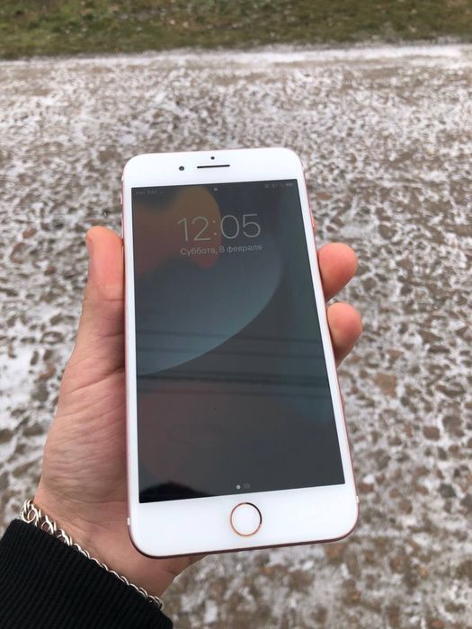 Продам iPhone 7 plus 128gb