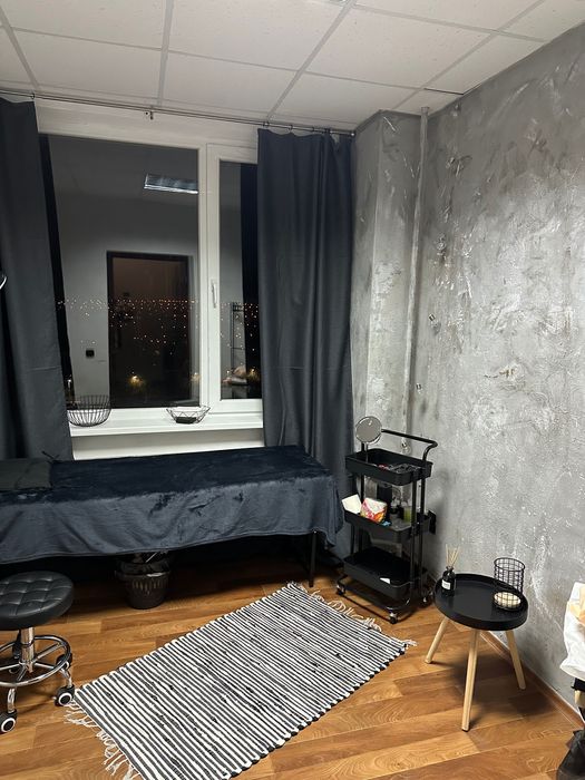 ЗДАМ В ОРЕНДУ кабінет(місце)Нові Будинки