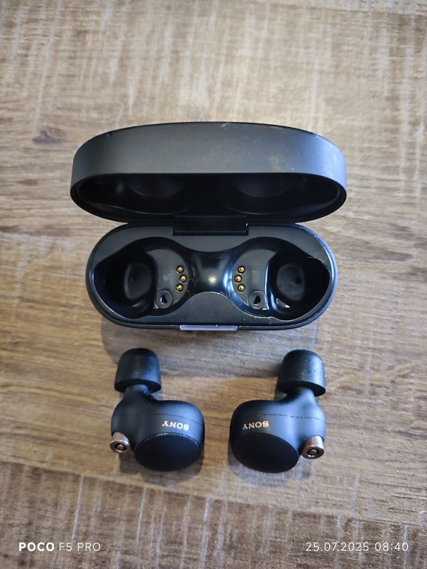 Sony WF-1000XM4 із шумопоглинанням