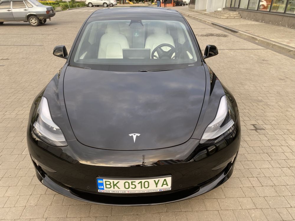 Tesla model 3 2021р. Restail