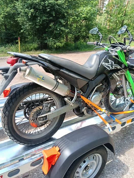 Yamaha XT 125R -