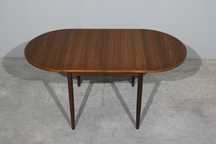Mesa de jantar extensível em pau santo | Design Nórdico
