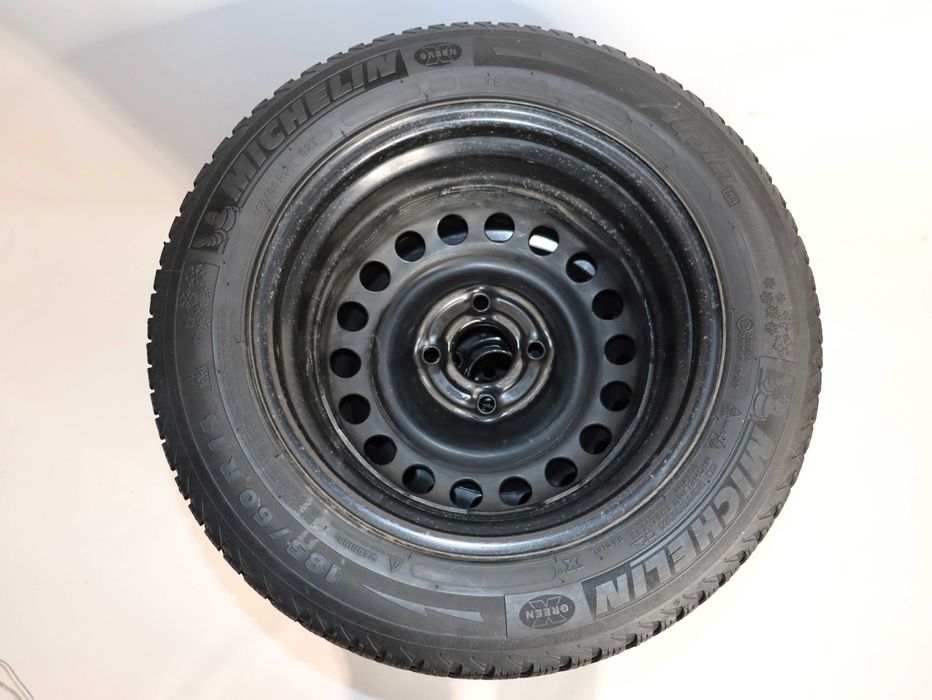 Michelin Alpin A4 185/60 R14 82T + Диски GM 4x100 Et49