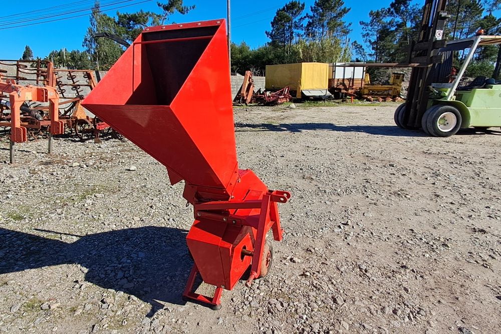 Biotriturador para tractor MG 150