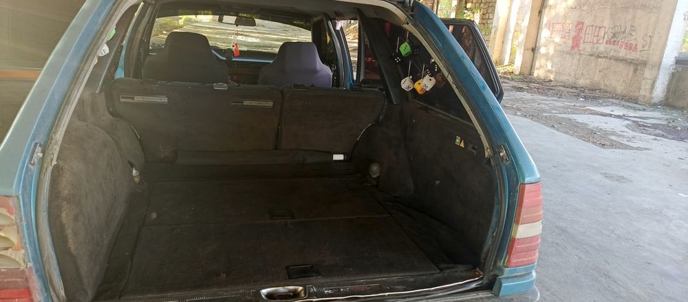 Продам Мерседес 124