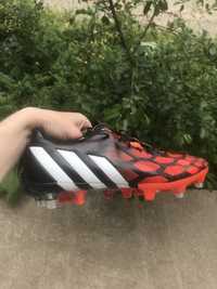 Бутси adidas predator