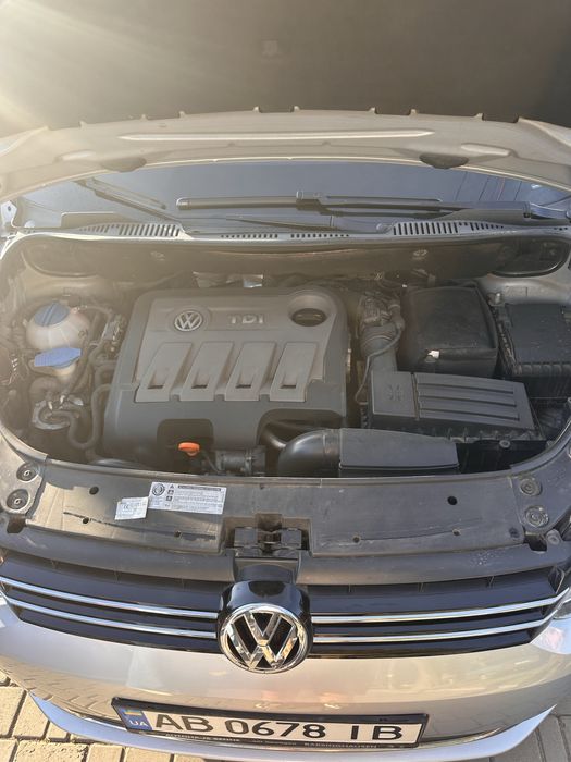 VW Touran 2013 максимальна комплектація ідеальний стан
