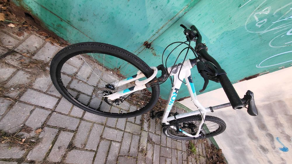 rower ROMET rama alu 17,3 cala MTB 26 , biały, koła 26", amortyzator