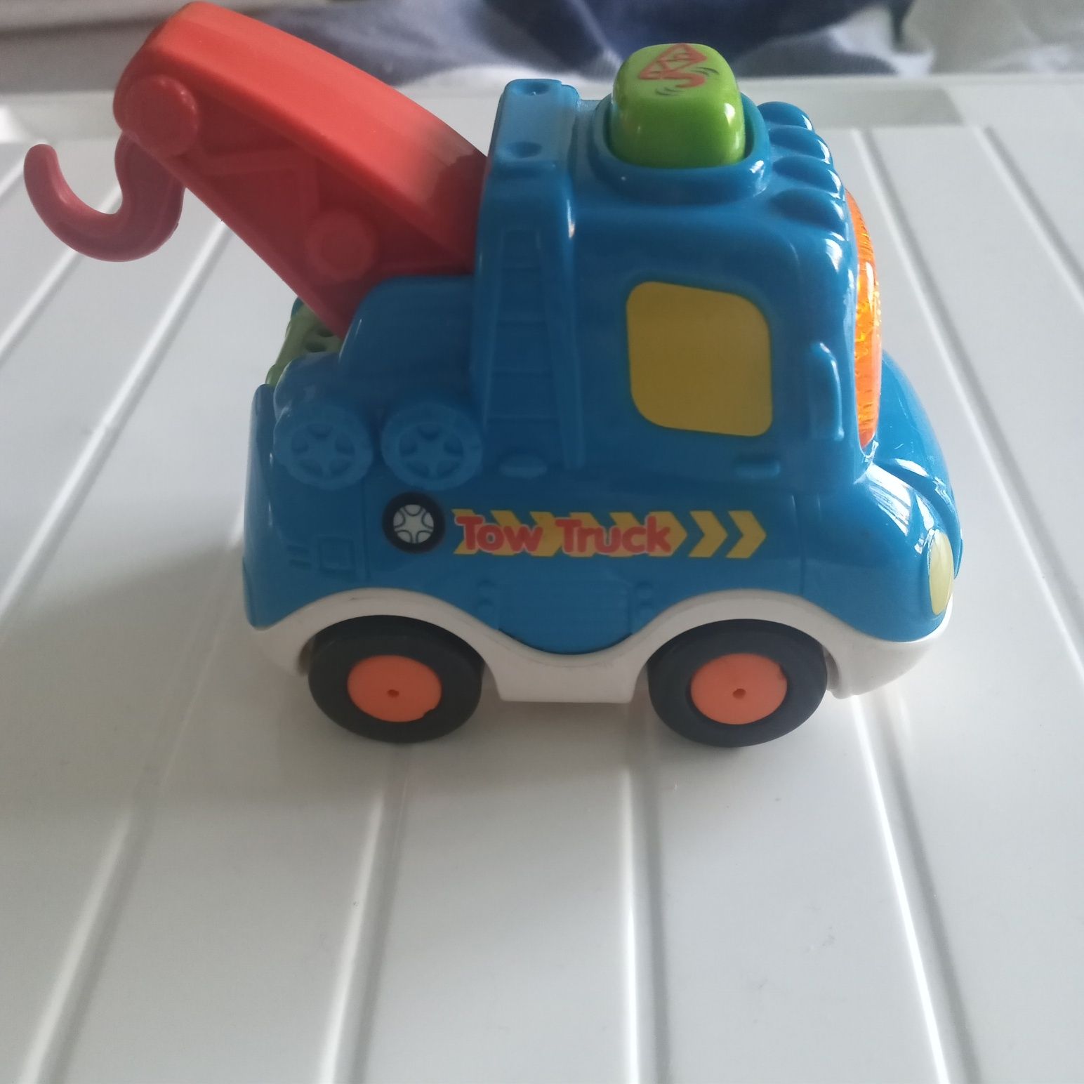 Машинка музыкальная vtech